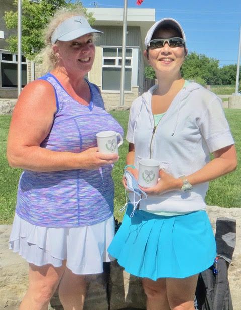 Ladies Doubles Champions 2021